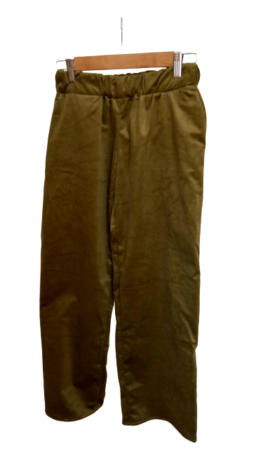 Pantalon en velours côtelé vert kaki, coupe droite, poches latérales. Pantalon fait main en France, tissus fins de stock, écoresponsable et durable.