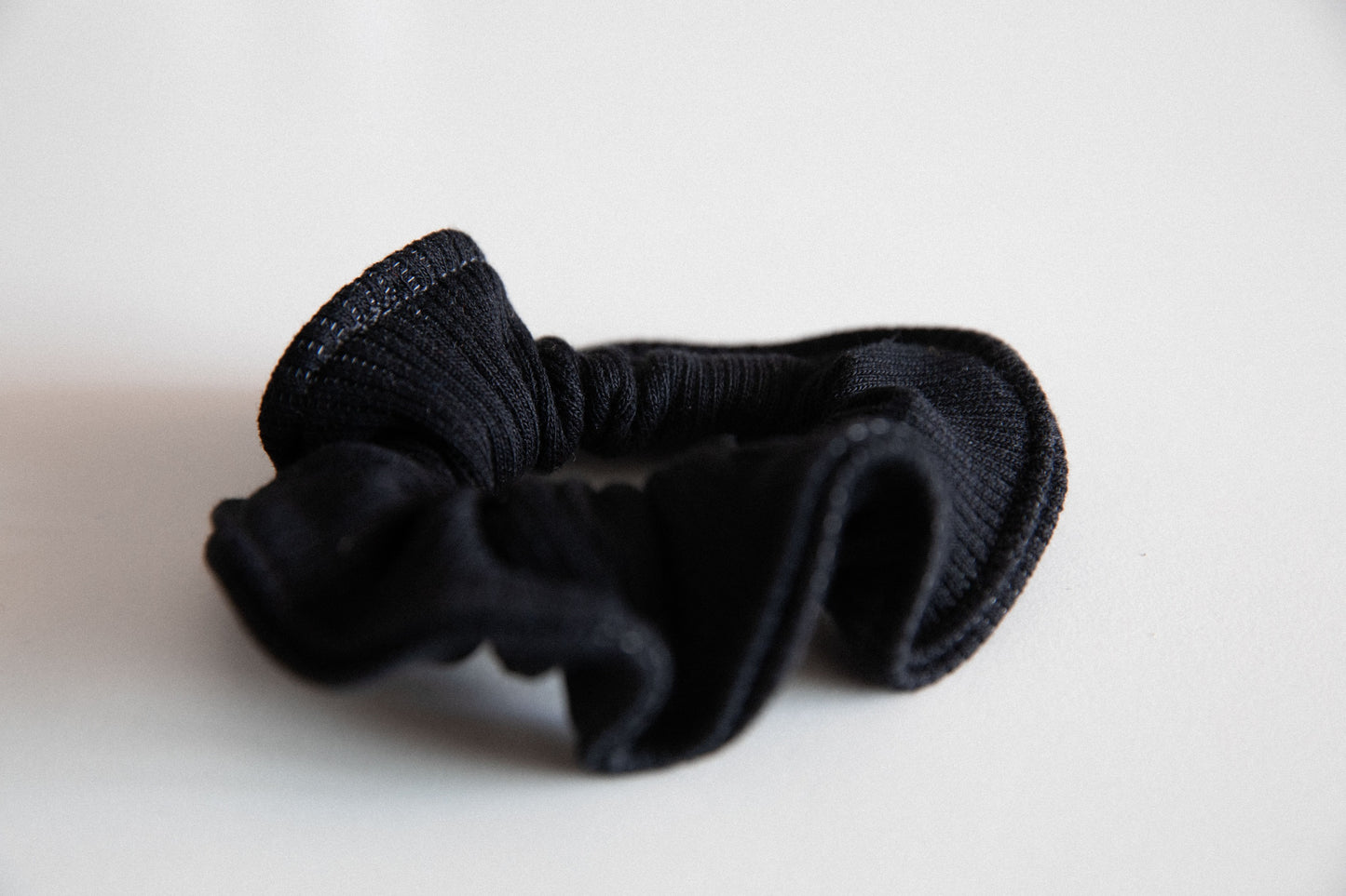 Black RIB scrunchie